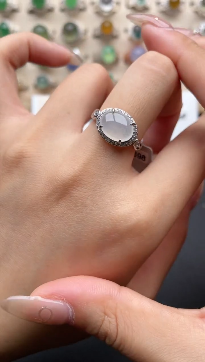 【闪购商品】翡翠戒指银S925镶嵌一物一证一礼盒