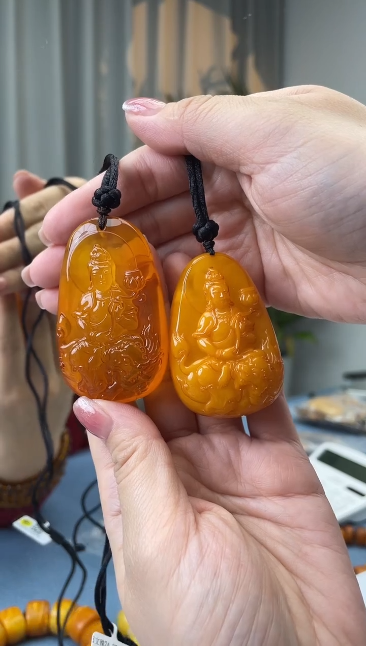 【闪购商品】蜜蜡珠宝奇石未镶嵌假一罚十，微瑕多样性发其一024