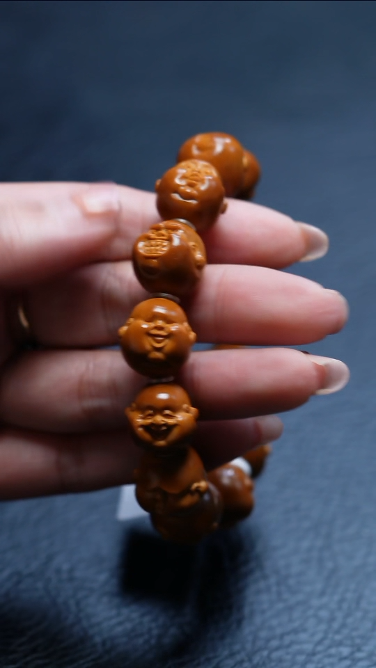 【闪购商品】橄榄核吊坠苏工橄榄核