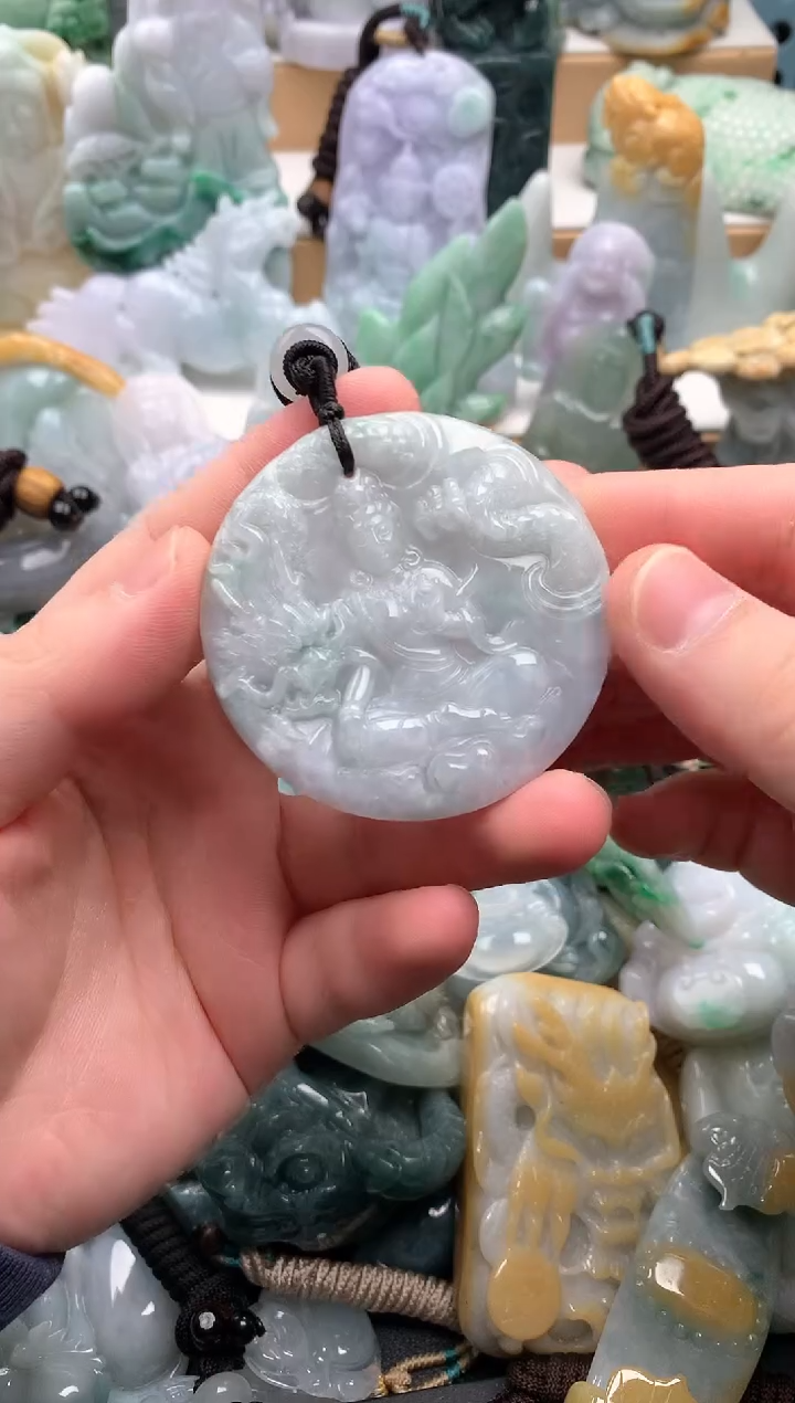 吊坠(不含链)未镶嵌翡翠1