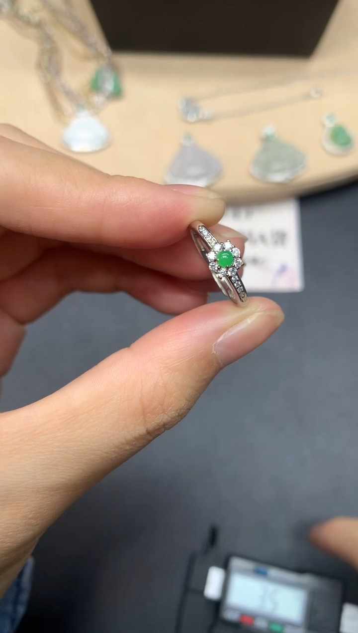 【闪购商品】翡翠戒指银S925镶嵌蛋面【无服务费】