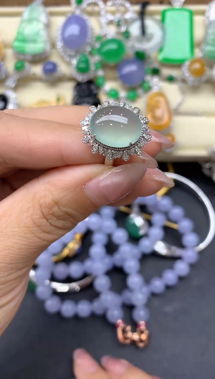 【闪购商品】翡翠戒指18K金镶嵌632-中国好珍宝