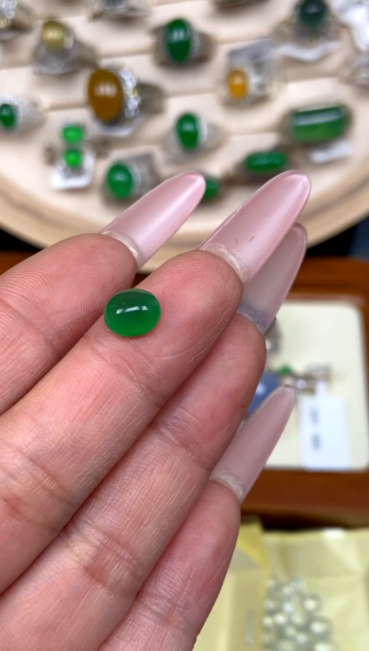 未镶嵌定制翡翠12天然缅甸A货翡翠蛋面