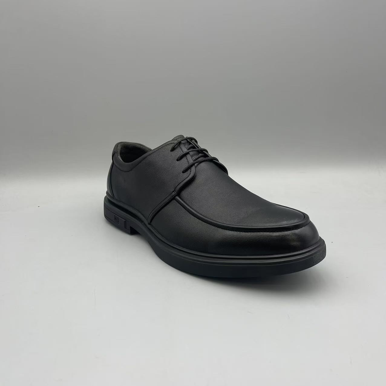 新款轻质厚底系带男士皮鞋休闲鞋C895