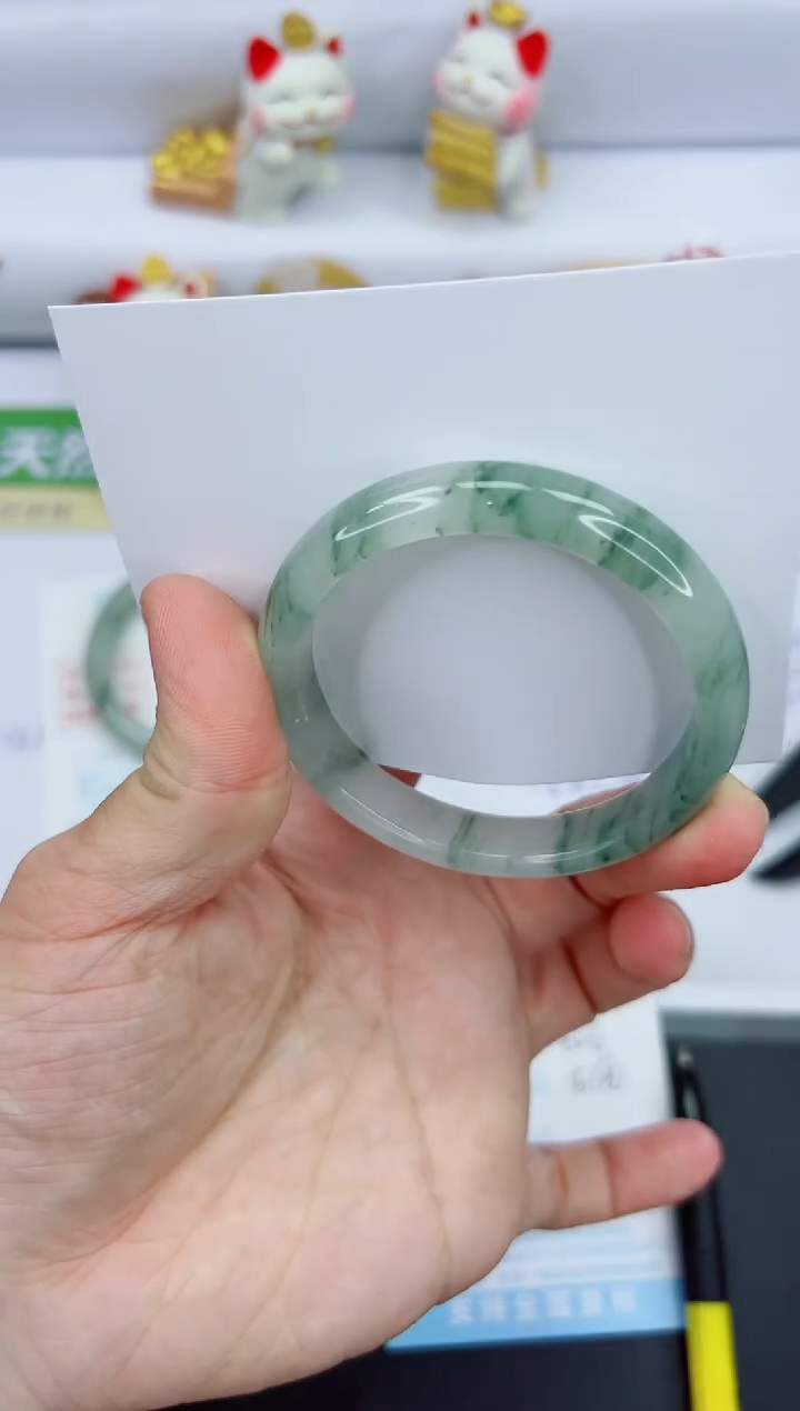 【闪购商品】石英质玉手镯未镶嵌1209-52.6