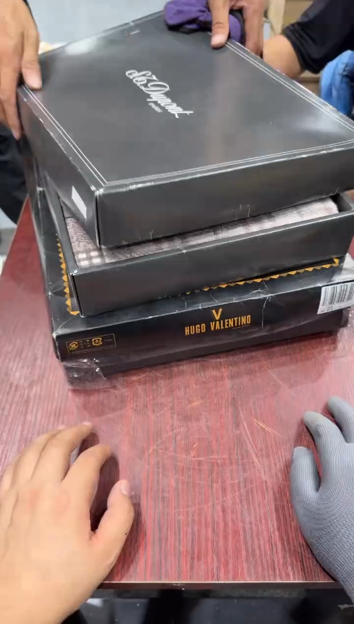 手****6小四孤品收藏中古品