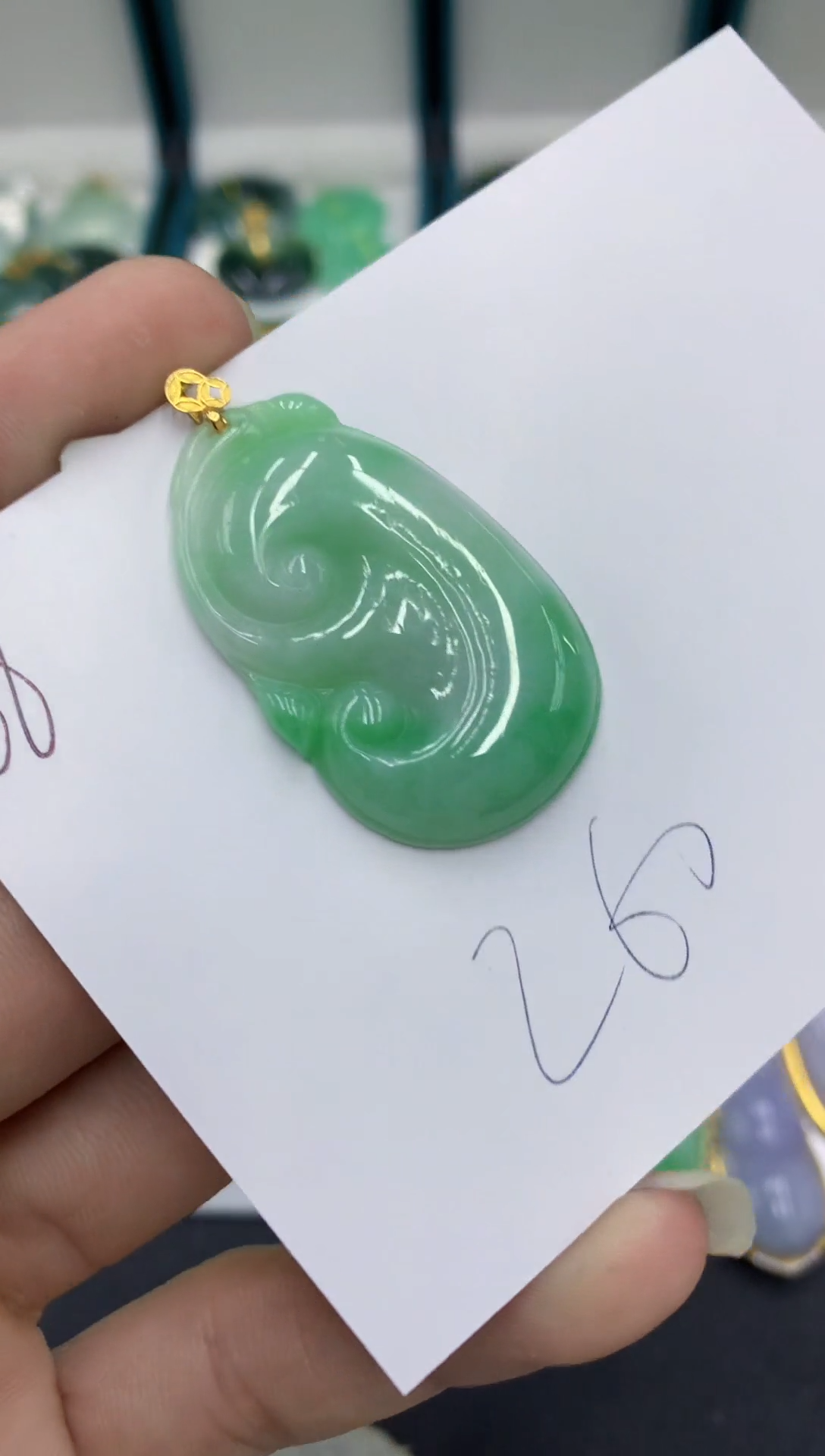 【闪购商品】翡翠颈饰18K金镶嵌翡翠