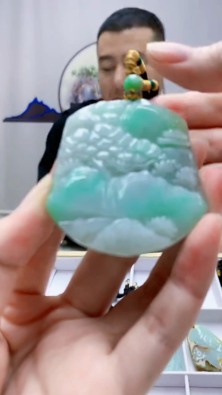 未镶嵌定制翡翠4898zm-毛货挂件111山水