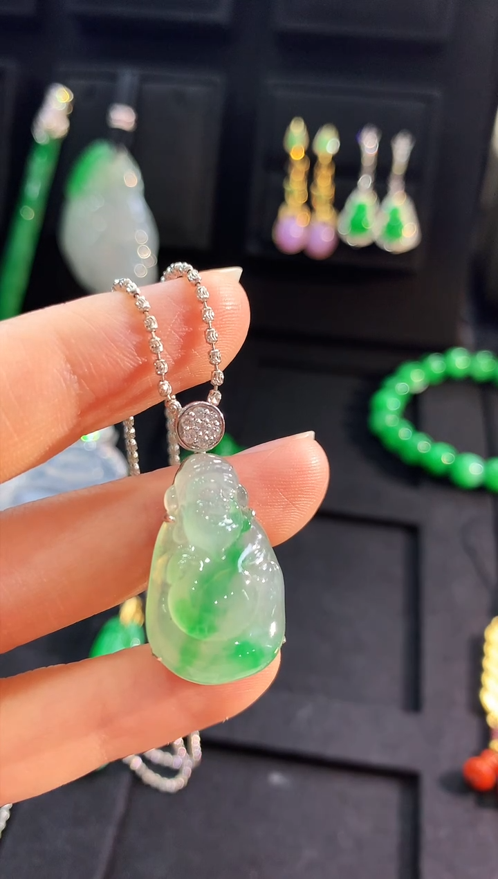 【闪购商品】翡翠吊坠(不含链)18K金镶嵌吊坠