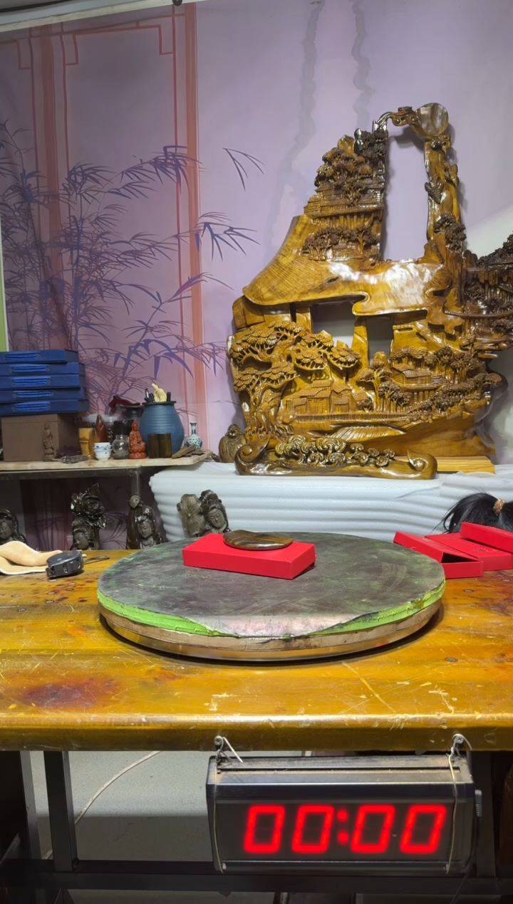 金丝楠腾金丝楠木雕刻摆件