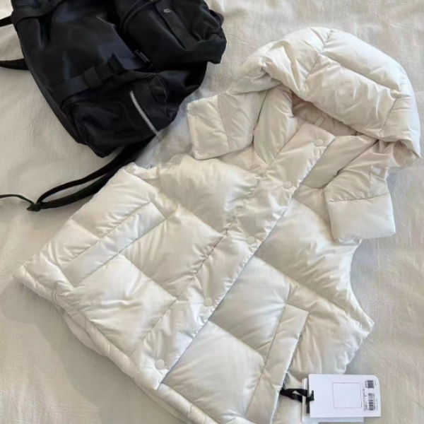 SHANG MEI   四格泡芙马甲