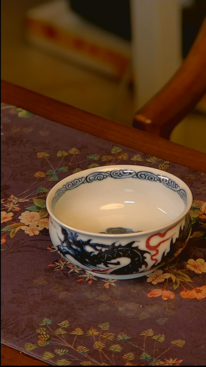 杯手工手绘杯杯很美丽