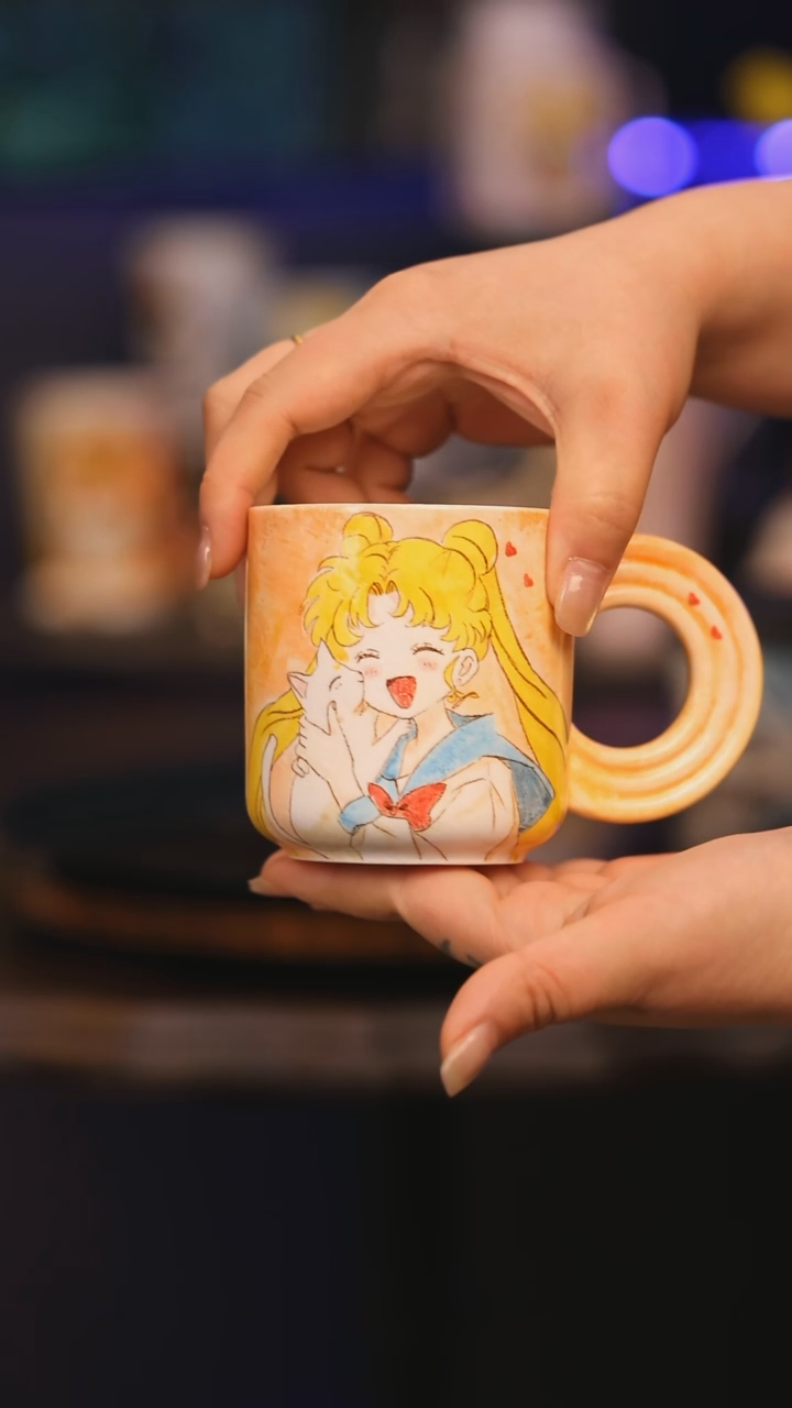 【闪购商品】摆件景德镇釉下彩绘设计师款式陶瓷