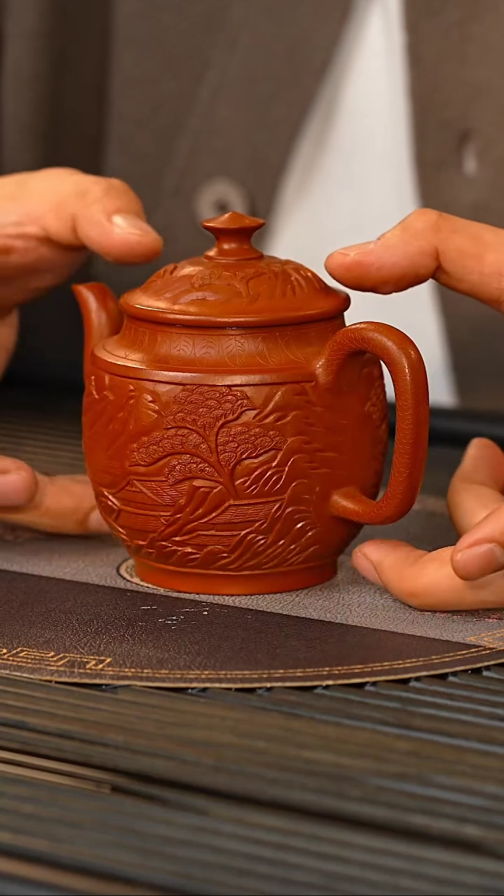 【闪购商品】紫砂茶壶YJB 大红袍 浮雕宫灯