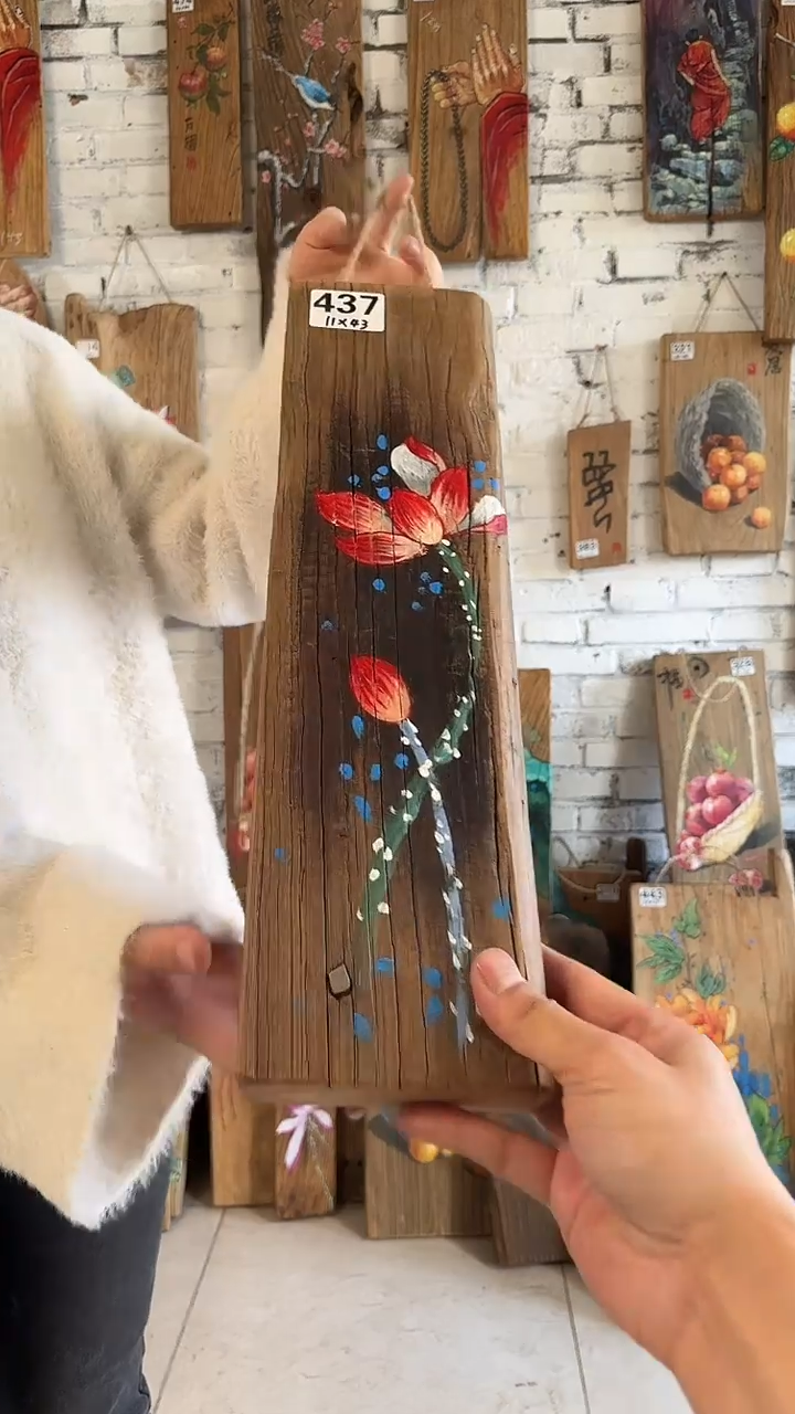 【闪购商品】桃核吊坠437号核桃门板画