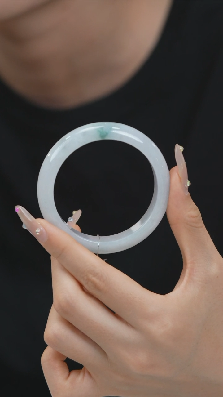 翡翠手镯未镶嵌翡翠手镯w0384