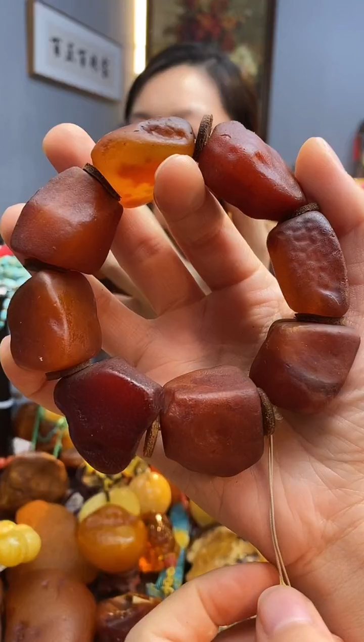 未镶嵌琥珀手串手串