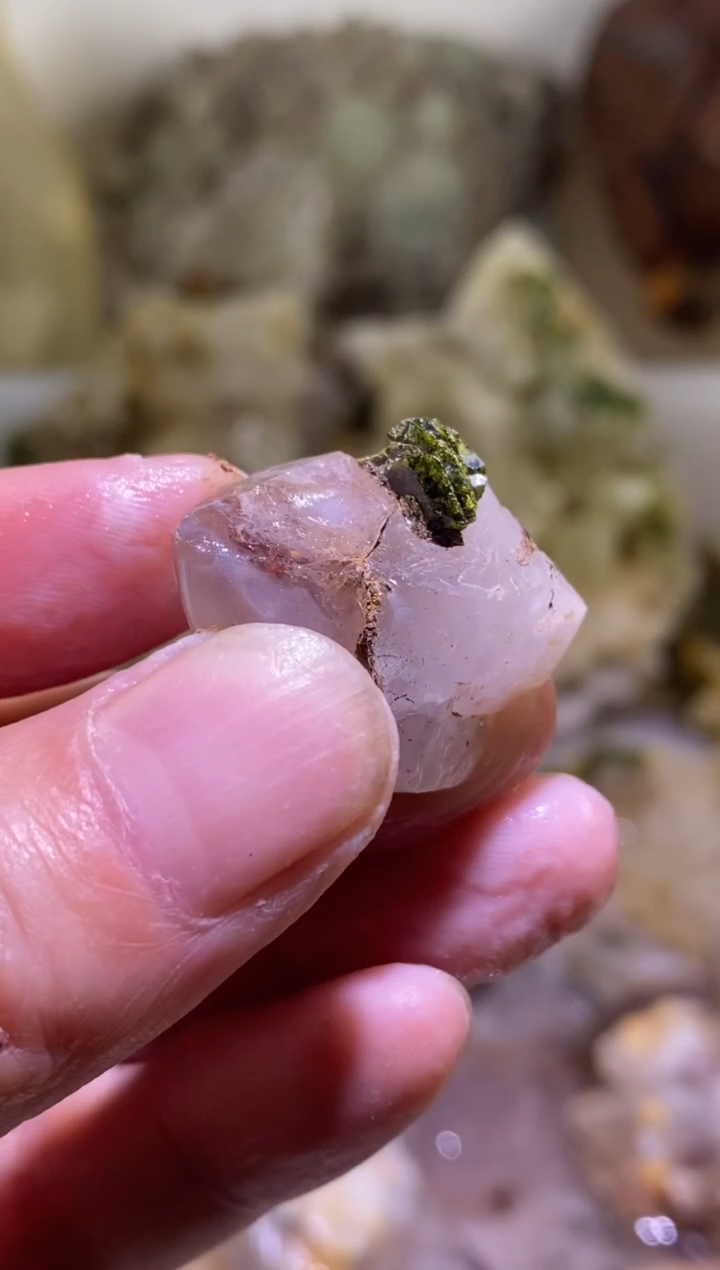 未镶嵌珠宝半成品水晶74号四川美姑超七花园水晶