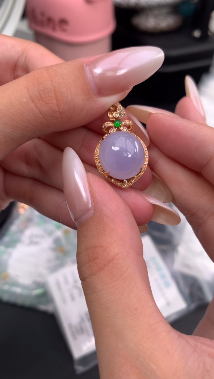 翡翠18K金镶嵌颈饰模式推广期48小时鉴赏期