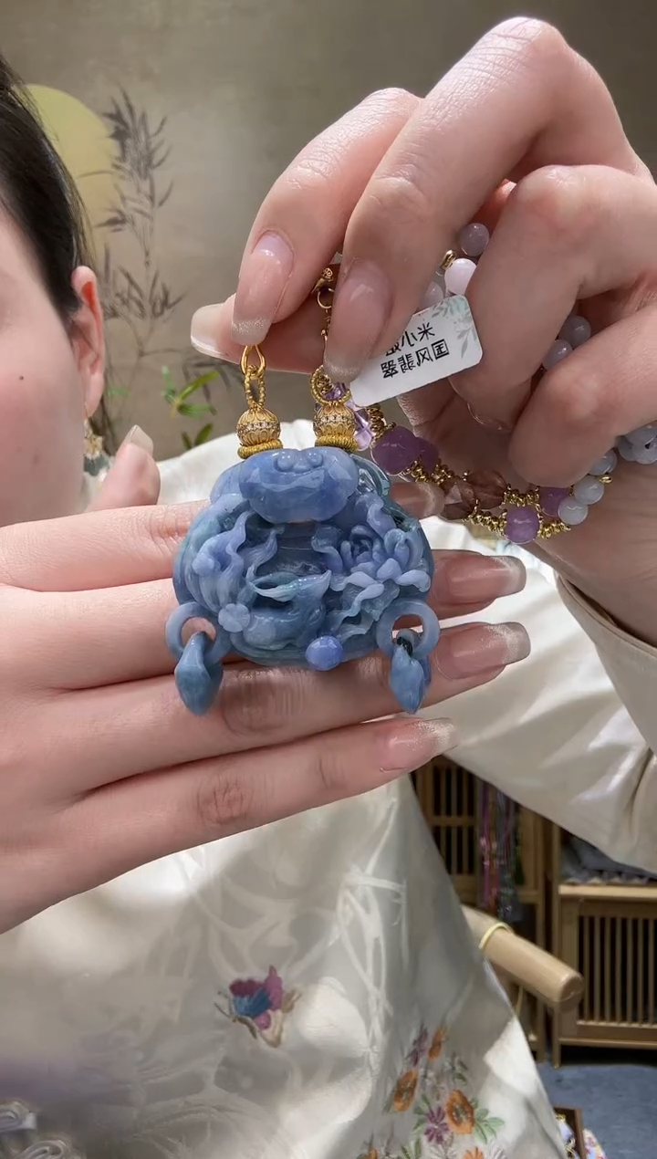 【闪购商品】翡翠颈饰未镶嵌吊坠