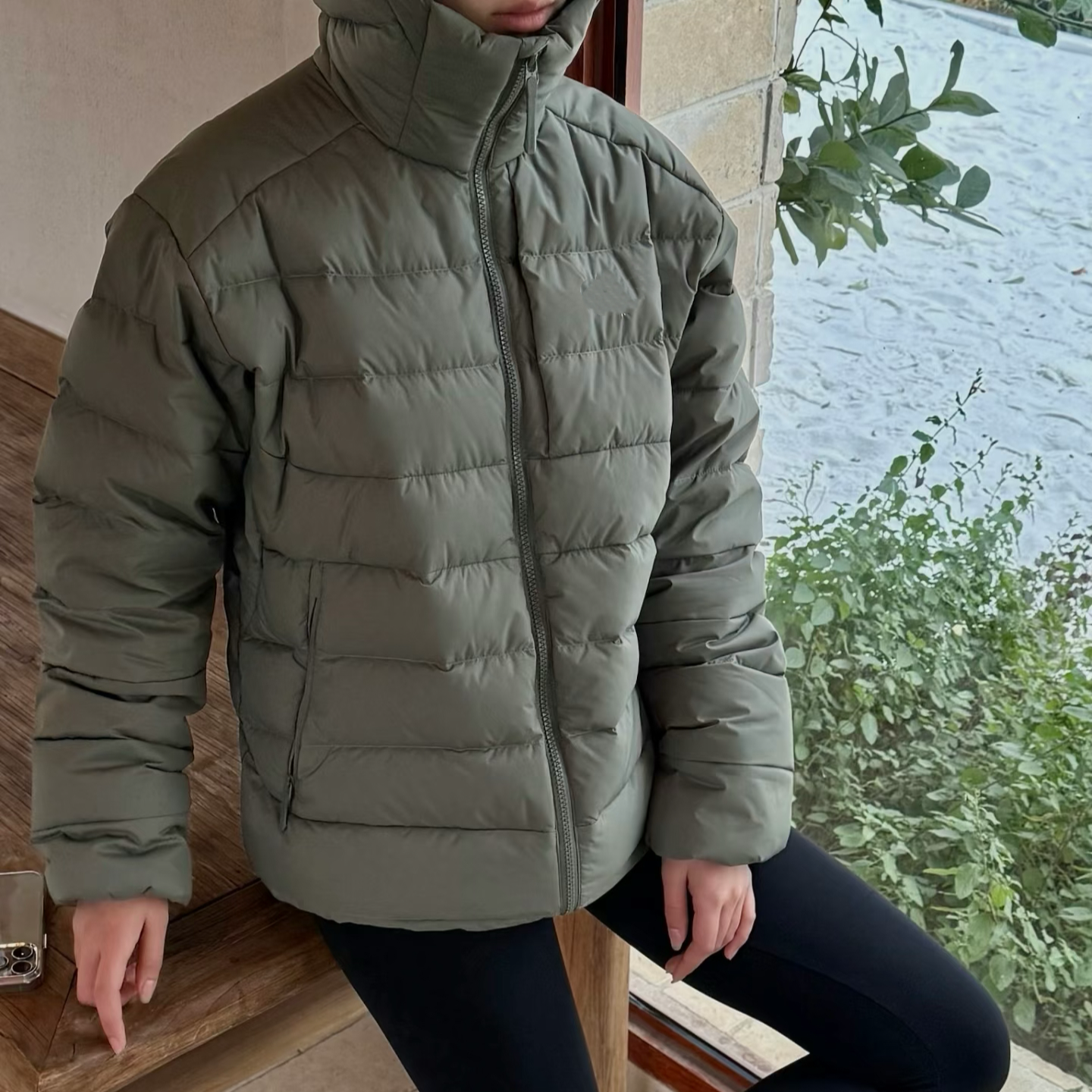 保暖连帽立领防水常规款羽绒服舒适修身男款加厚防风