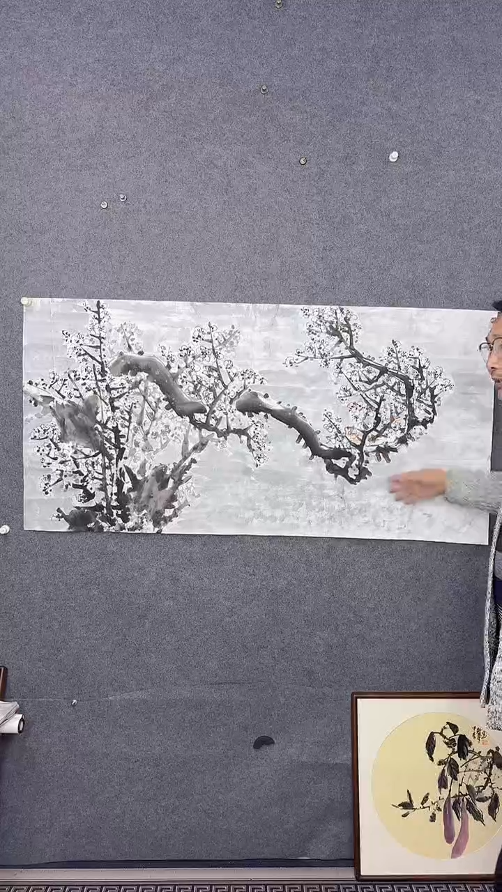 国画136*68吴铁成作品