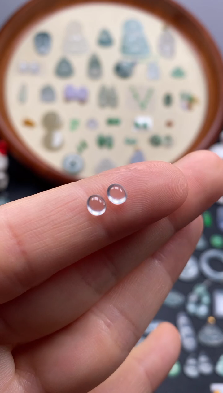 翡翠未镶嵌颈饰高冰玻璃蛋面1对/芬