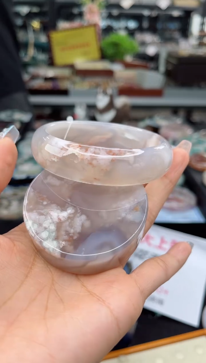 【闪购商品】石英质玉手镯未镶嵌61圈口（赠品镯心）1146569