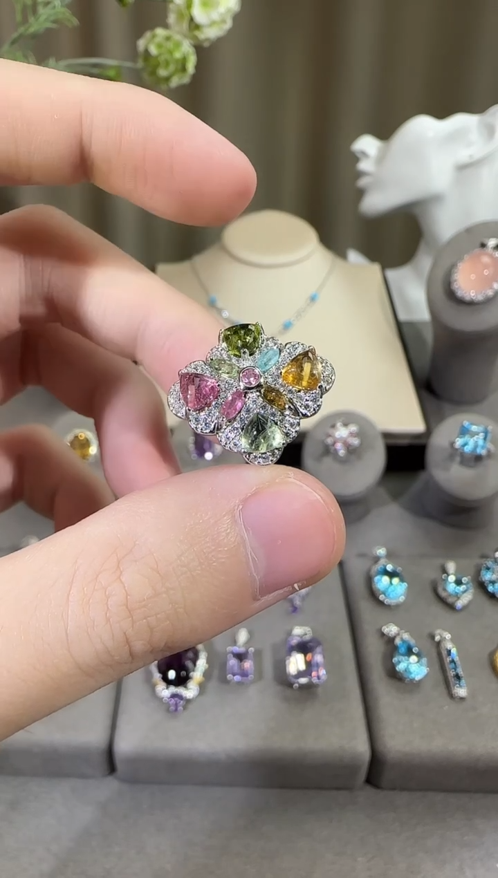 银S925镶嵌戒指碧玺5mm戒指糖塔设计款