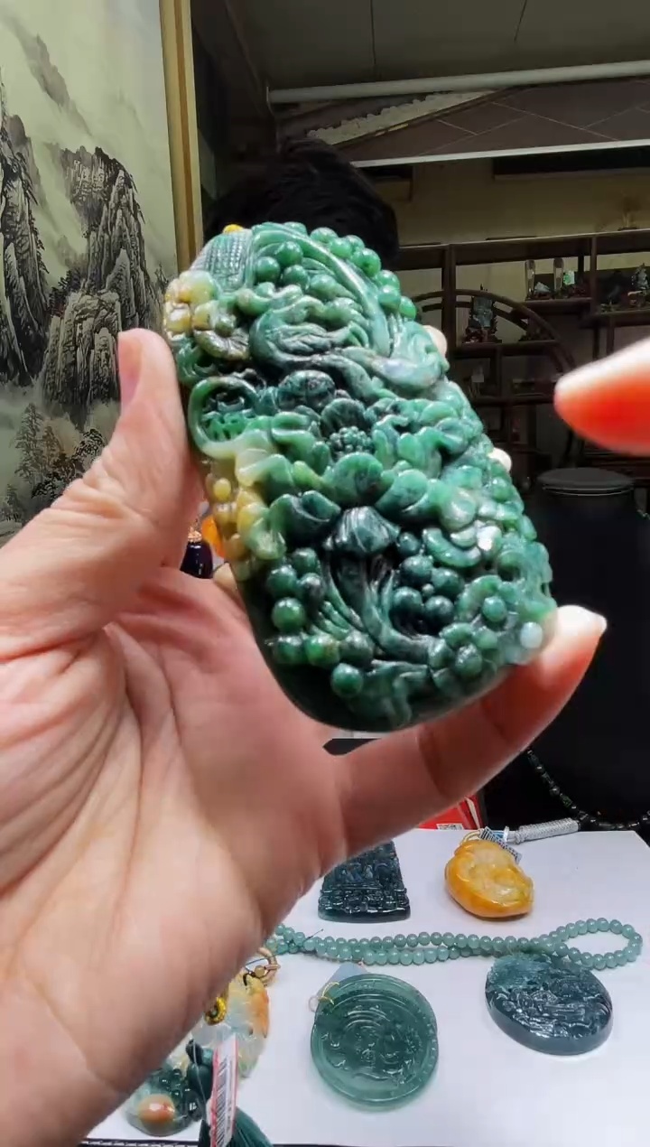 【闪购商品】定制翡翠未镶嵌2025011651