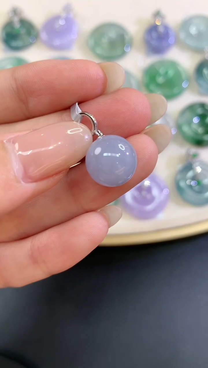 【闪购商品】翡翠吊坠(不含链)18K金镶嵌A225|680