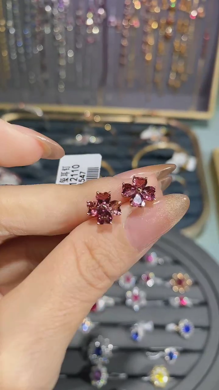 【闪购商品】碧玺耳饰18K金镶嵌耳钉