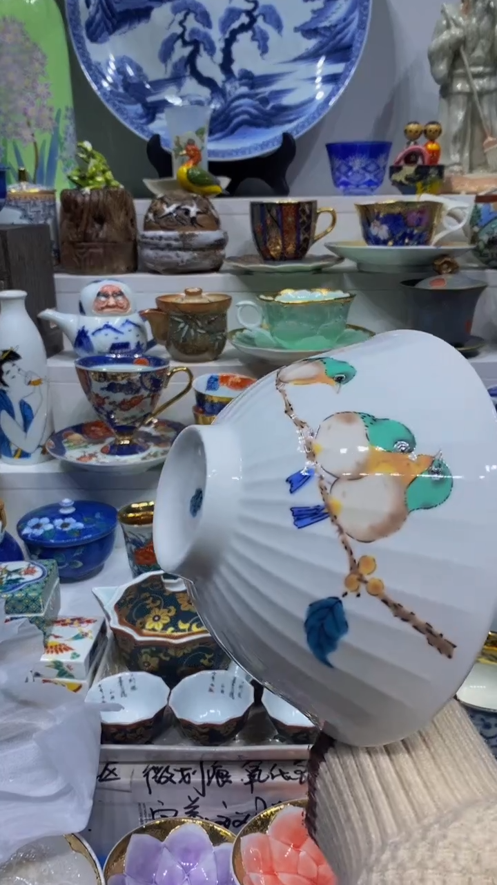 利*闪购脚本-1766524186000