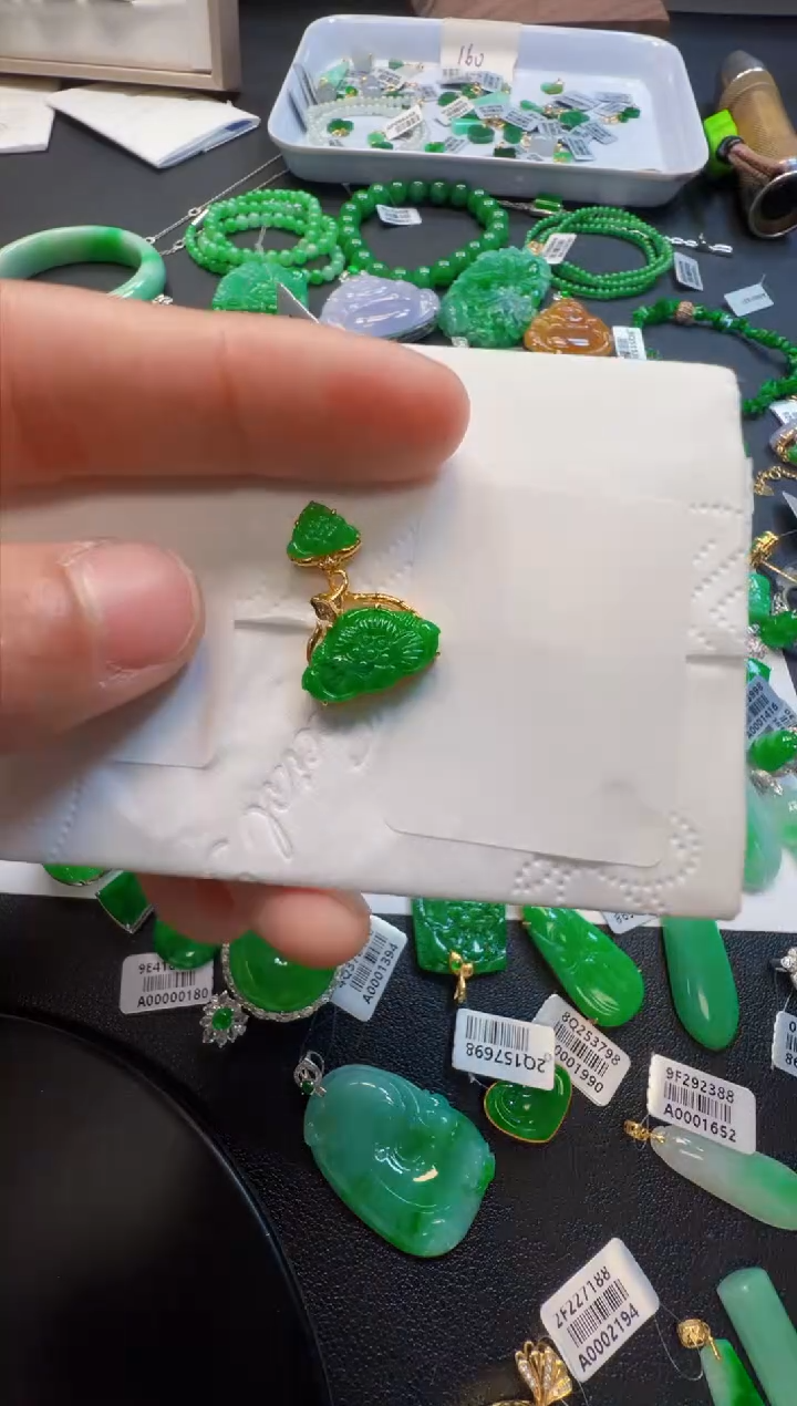 【闪购商品】定制翡翠18K金镶嵌2980元