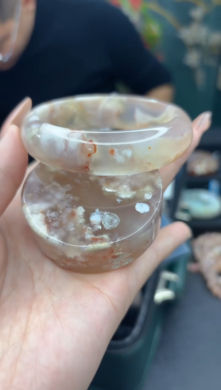 【闪购商品】石英质玉手镯未镶嵌1197（59圈赠送镯心）