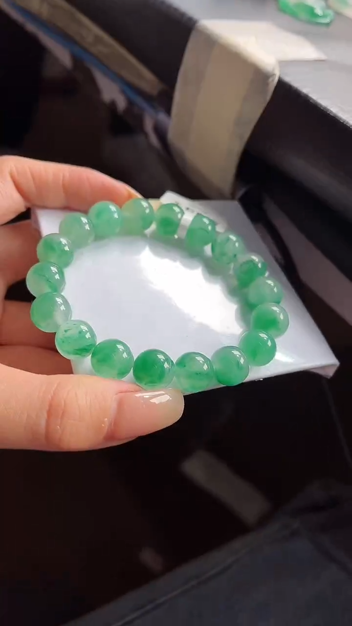 【闪购商品】石英质玉颈饰未镶嵌非洲翠100636106