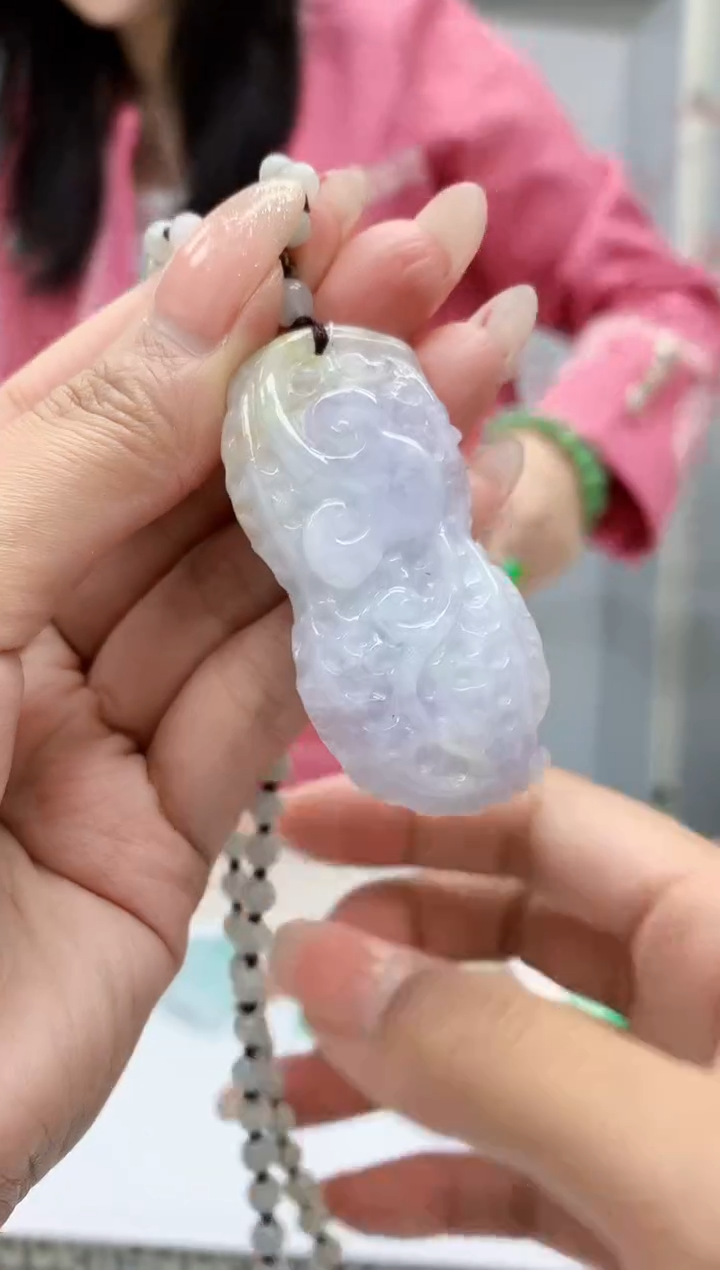 【闪购商品】定制翡翠未镶嵌4852MM-毛货挂件67赠珠链