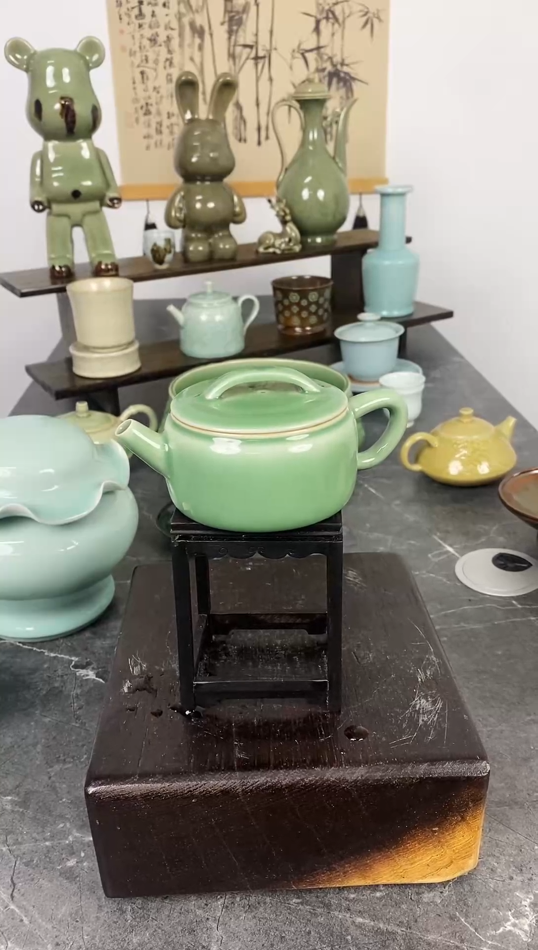 山隐青瓷梅子青手工汉瓦壶