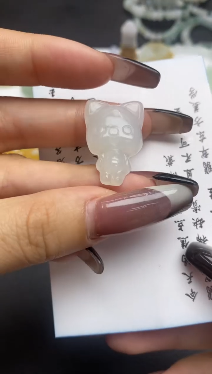 定制翡翠未镶嵌翡翠毛货~