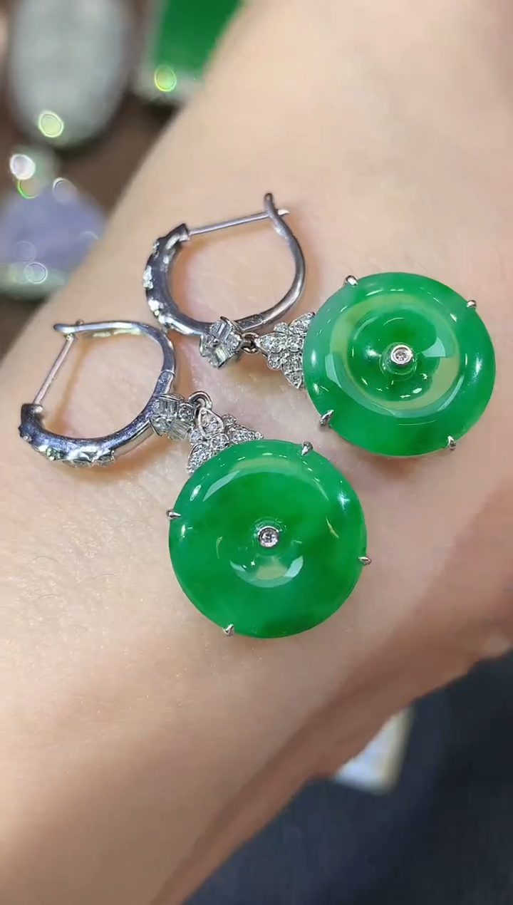 18K金镶嵌翡翠耳饰C31