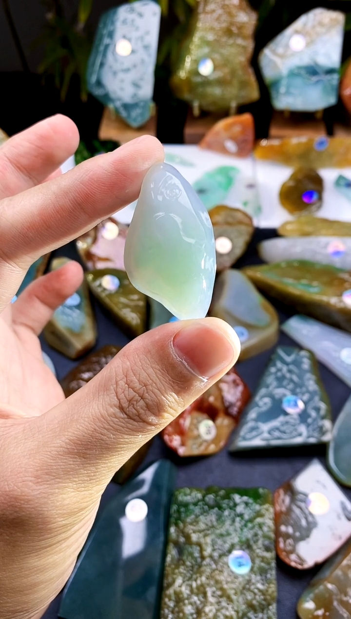【闪购商品】定制翡翠未镶嵌翡翠