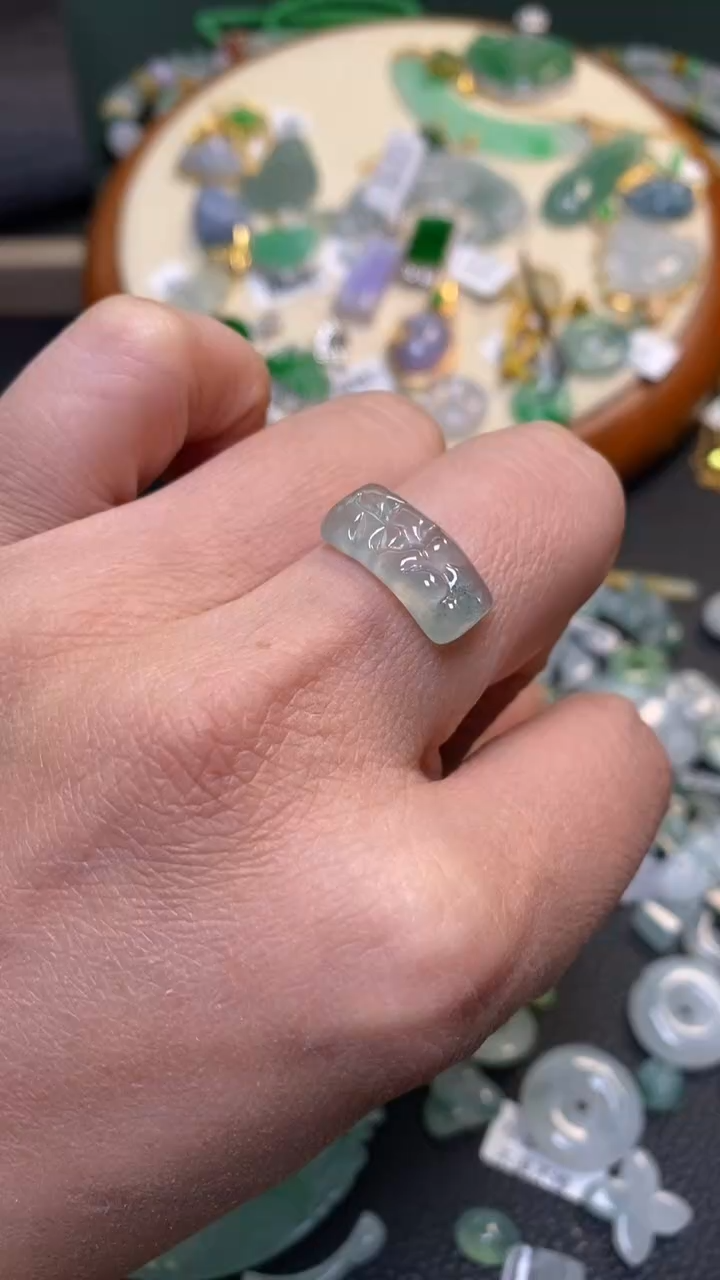 【闪购商品】翡翠颈饰未镶嵌翡翠净货27962