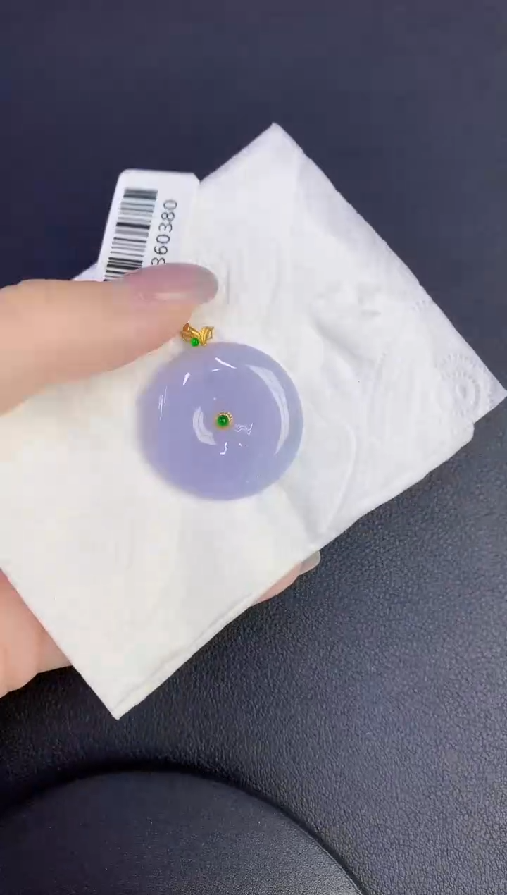 颈饰18K金镶嵌翡翠缅甸天然翡翠A货