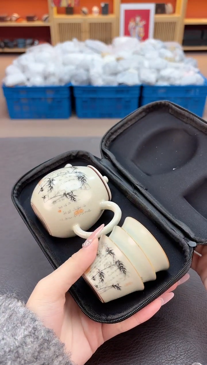 【闪购商品】摆件瓷SC1111111111111