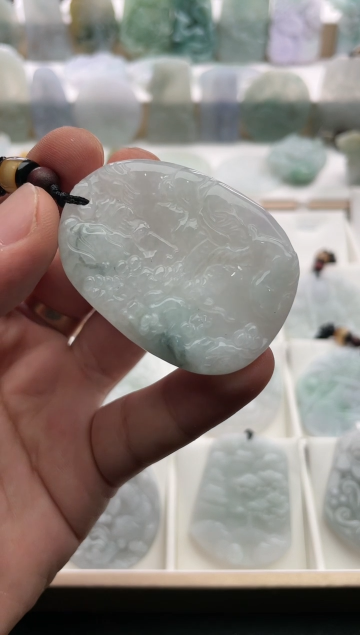 【闪购商品】翡翠颈饰未镶嵌..../2/14/ 169