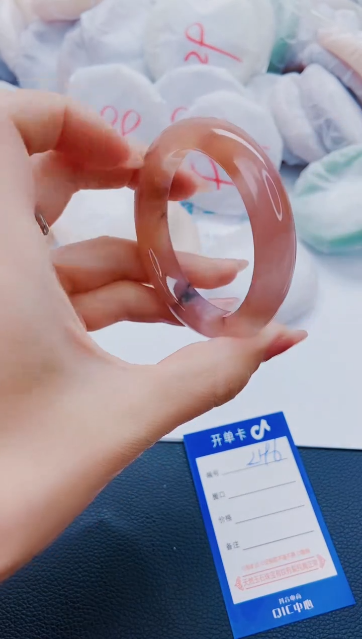 石英质玉手镯未镶嵌L196-51-52