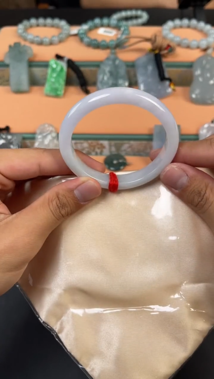 【闪购商品】翡翠手镯未镶嵌翡翠手镯YP-168