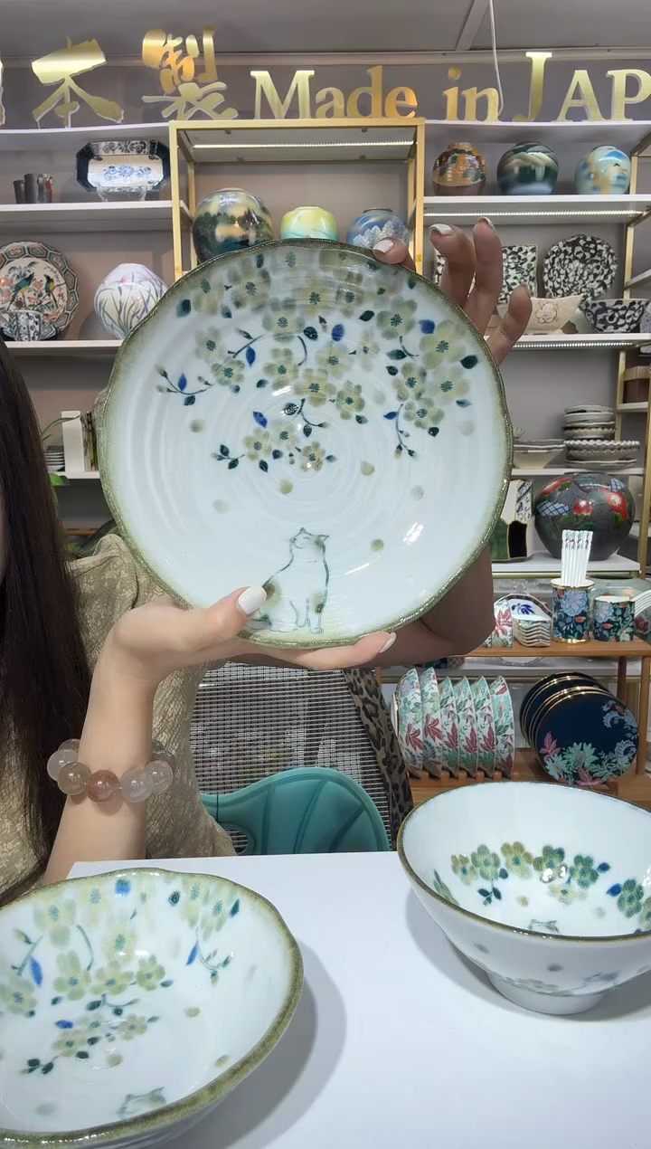 陶瓷花见猫深盘22cm一支