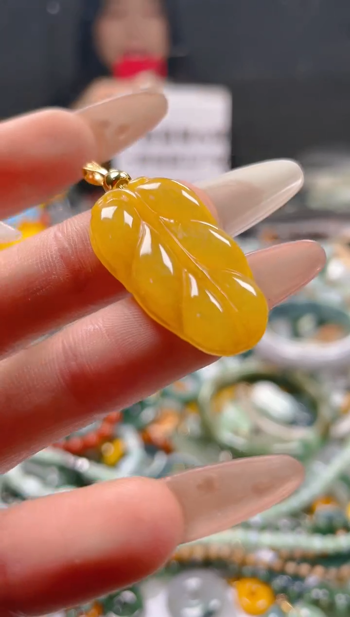 【闪购商品】翡翠颈饰未镶嵌/C/翡翠A货一图一物