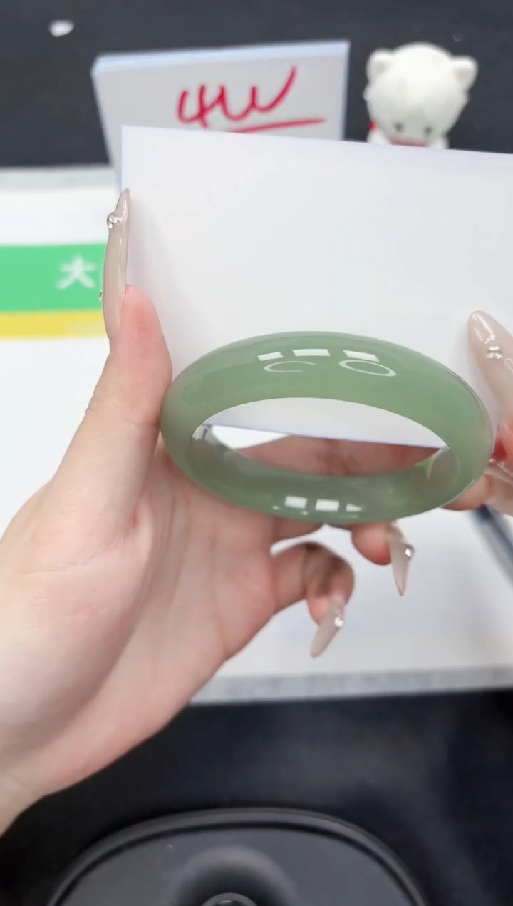 【闪购商品】石英质玉手镯未镶嵌139-56.2